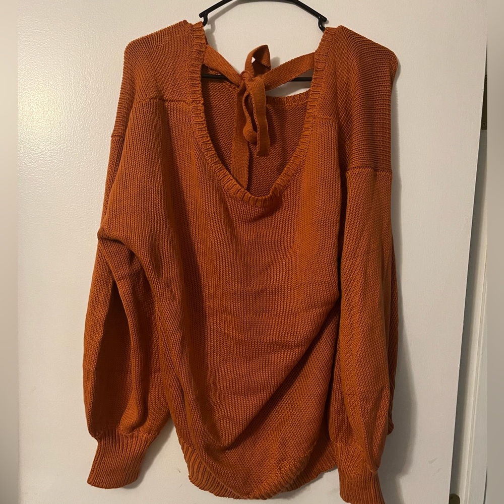 Tie back sweater
